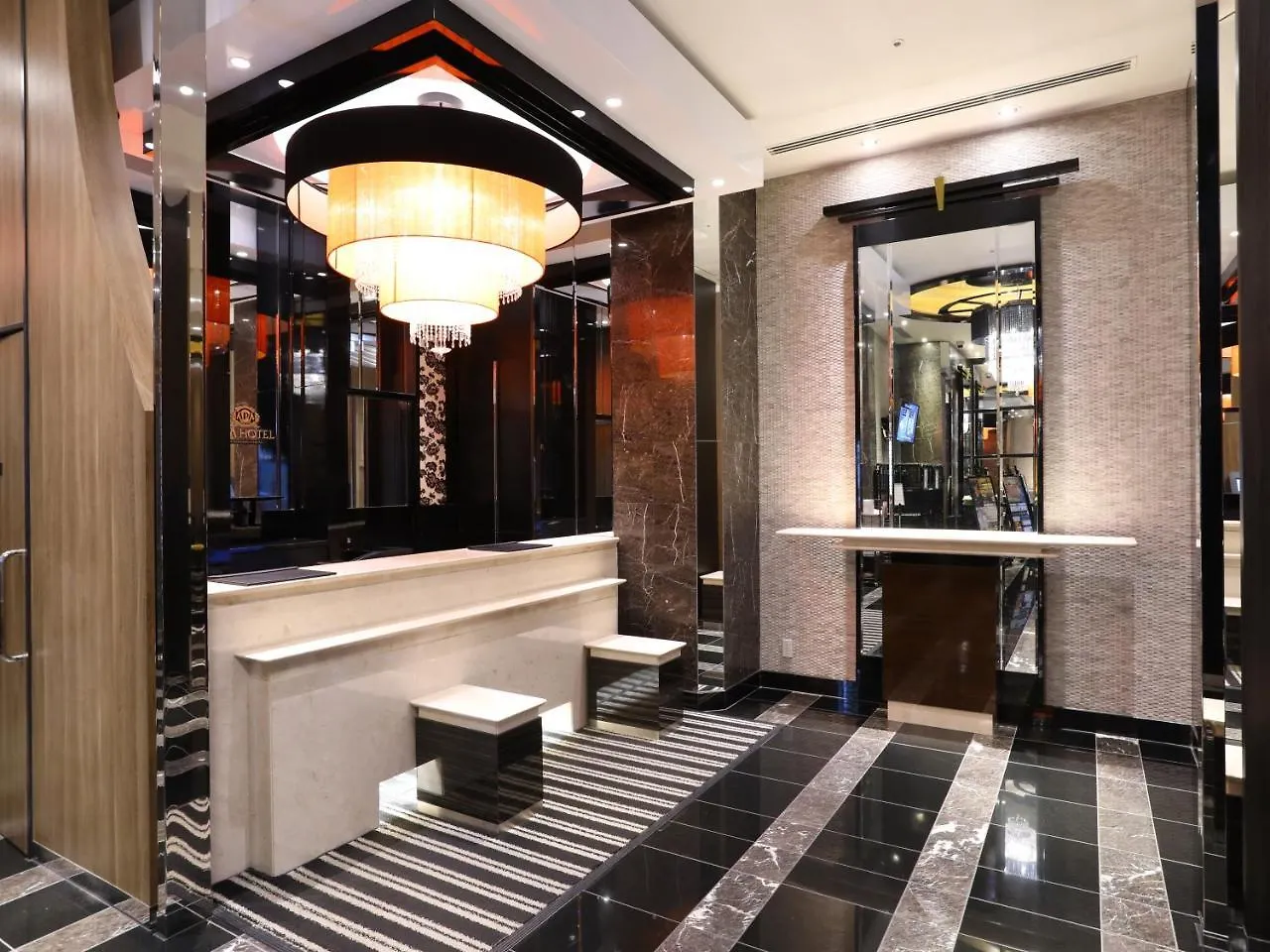 Apa Hotel Ochanomizu Ekikita Tokio