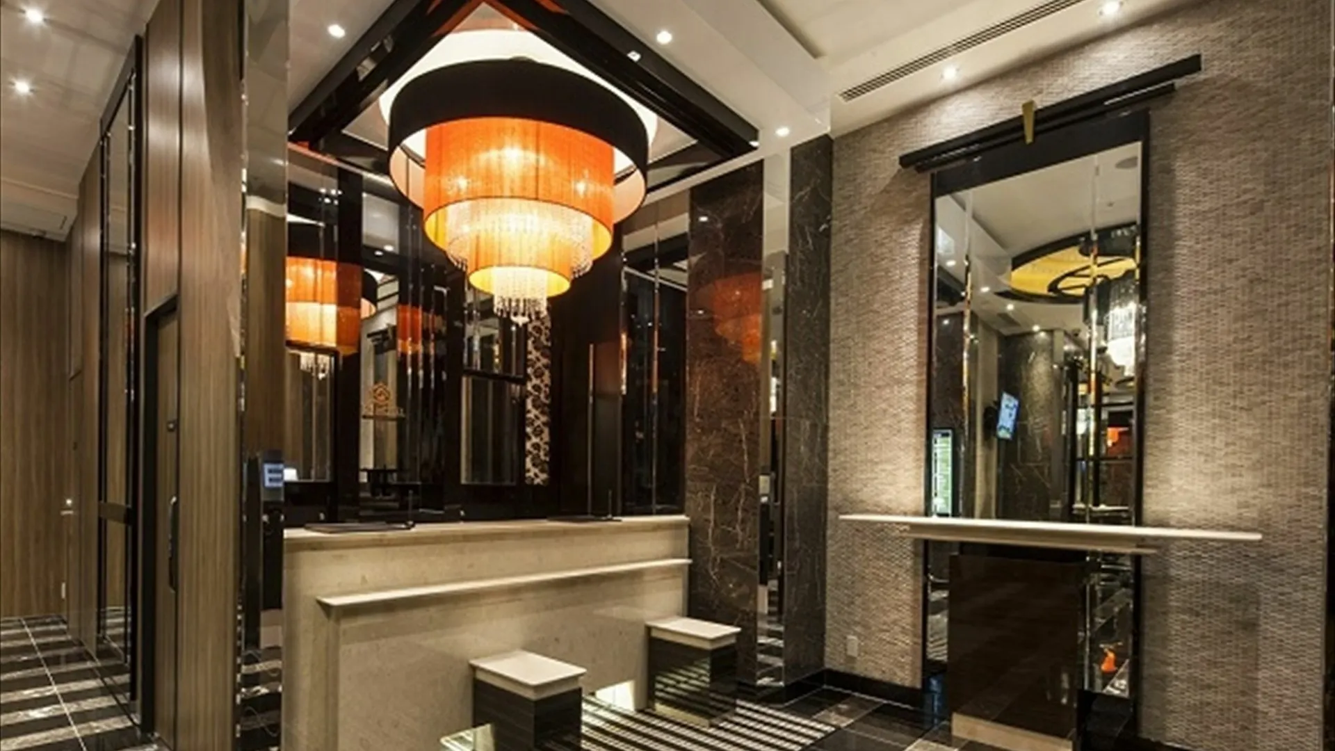 Apa Hotel Ochanomizu Ekikita Tokio